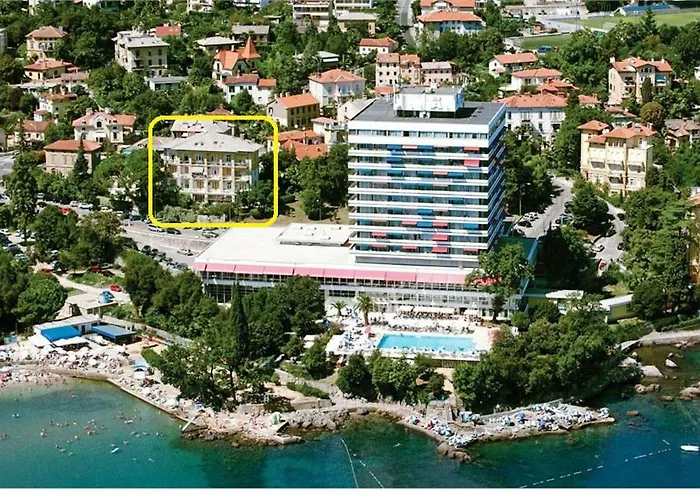 Antonija Apartment *